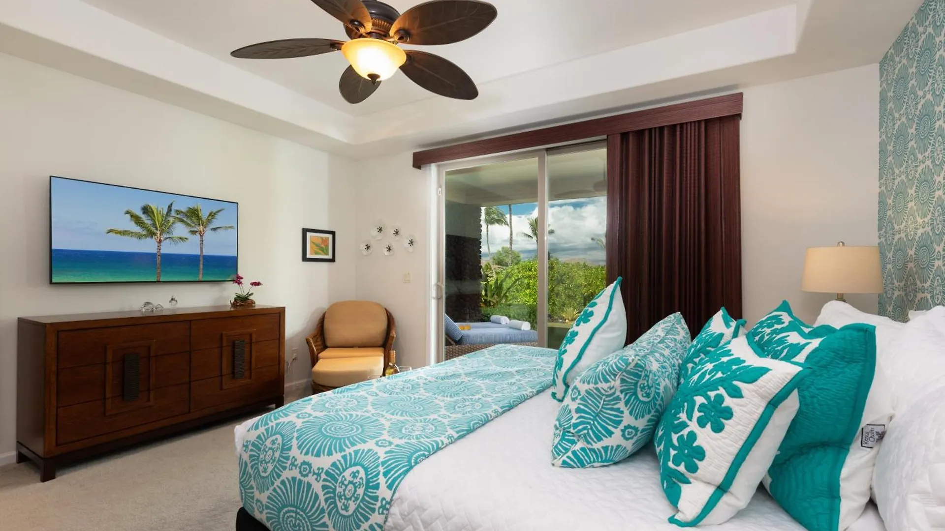 Aqua Marine Dream Bikes Unique 4.5 Bath 4 Bedroom Waikoloa 0*,